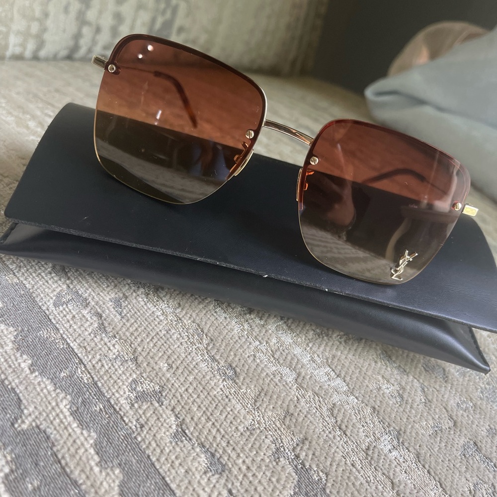 SAINT LAURENT
Half Rim Squared Feminine Sunglasses
Size: one size. Original